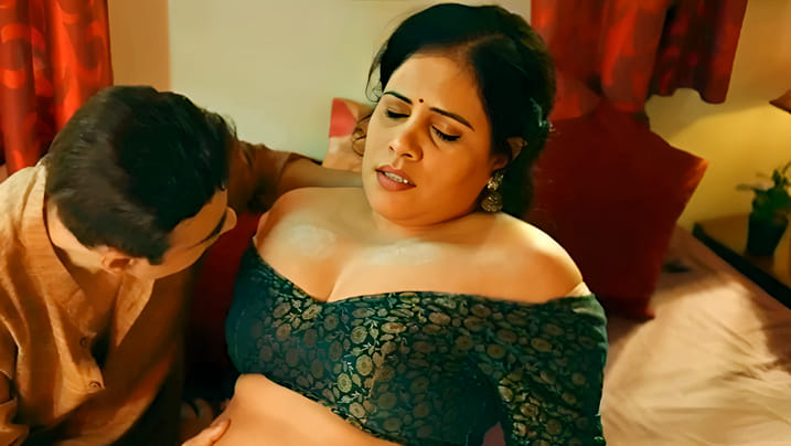 Kundi Mat Khadkao Raja Part 1 EP3 ULLU Hot Hindi Web Series